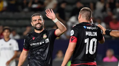 Wrexham takes inspiration from shock Luton Town EPL rise