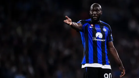 Juventus travel to London to secure deal for Chelsea misfit