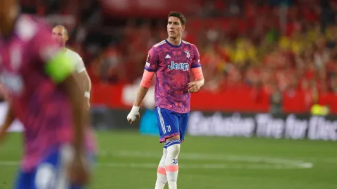 Juventus offers Chelsea Vlahovic and cash for Lukaku