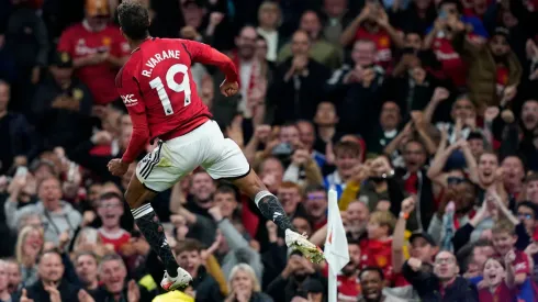 Varane header helps United scrape past Wolves