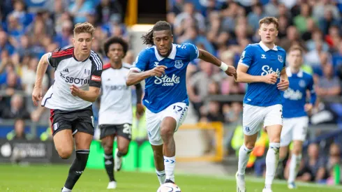 Fulham sign Alex Iwobi before transfer window closed