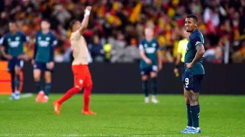 Lens shocks Arsenal, as Saka exits early with injury