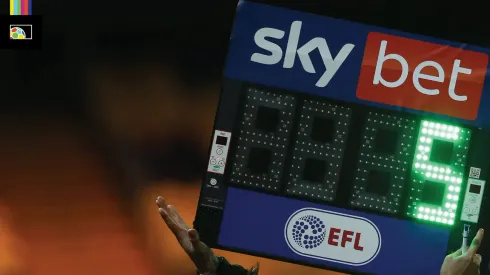 How does extra time work in soccer?