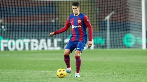 Premier League side eager to pry Cancelo from Barca's grasp