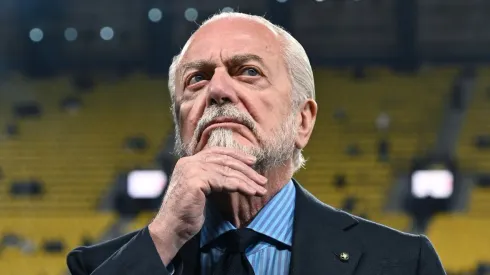 Napoli President de Laurentiis pushes cameraman, expects fine