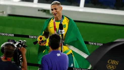 What soccer teams play in the Olympics?