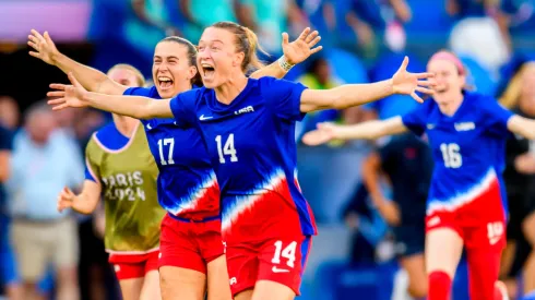 Swanson's solo goal propels USWNT to Olympic gold medal