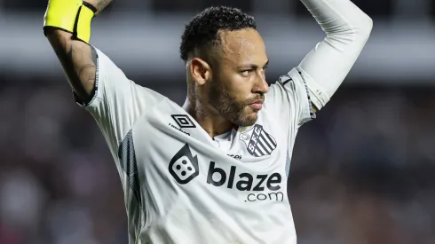 Neymar claps back at critics amid slow start at Santos: ‘I won’t get back into shape all of a sudden’