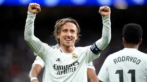 Modrić’s departure marks the end of an iconic chapter for Real Madrid. Known for his composure, vision, and elegance on the field, the Croatian midfielder became a symbol of excellence and resilience.