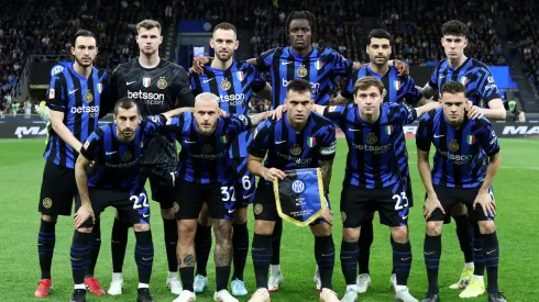 Players of FC Internazionale pose for a team photograph prior to the coppa Italia Semi Final match between FC Internazionale and AC Milan at Stadio Giuseppe Meazza on April 23, 2025 in Milan, Italy.