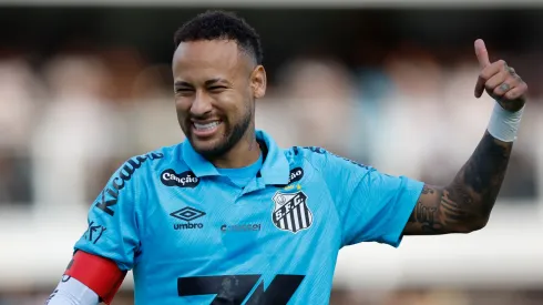 With no agreement between Neymar and Santos in sight, and his current contract expiring soon, the door is wide open for a surprise move.