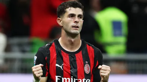 Christian Pulisic of AC Milan celebrates after scoring a goal during the Serie A match between AC Milan and SSC Napoli.