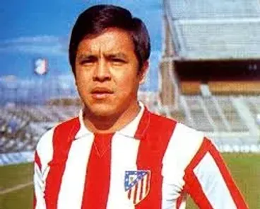 La Coneja Cardona con la camiseta del Atlético de Madrid.