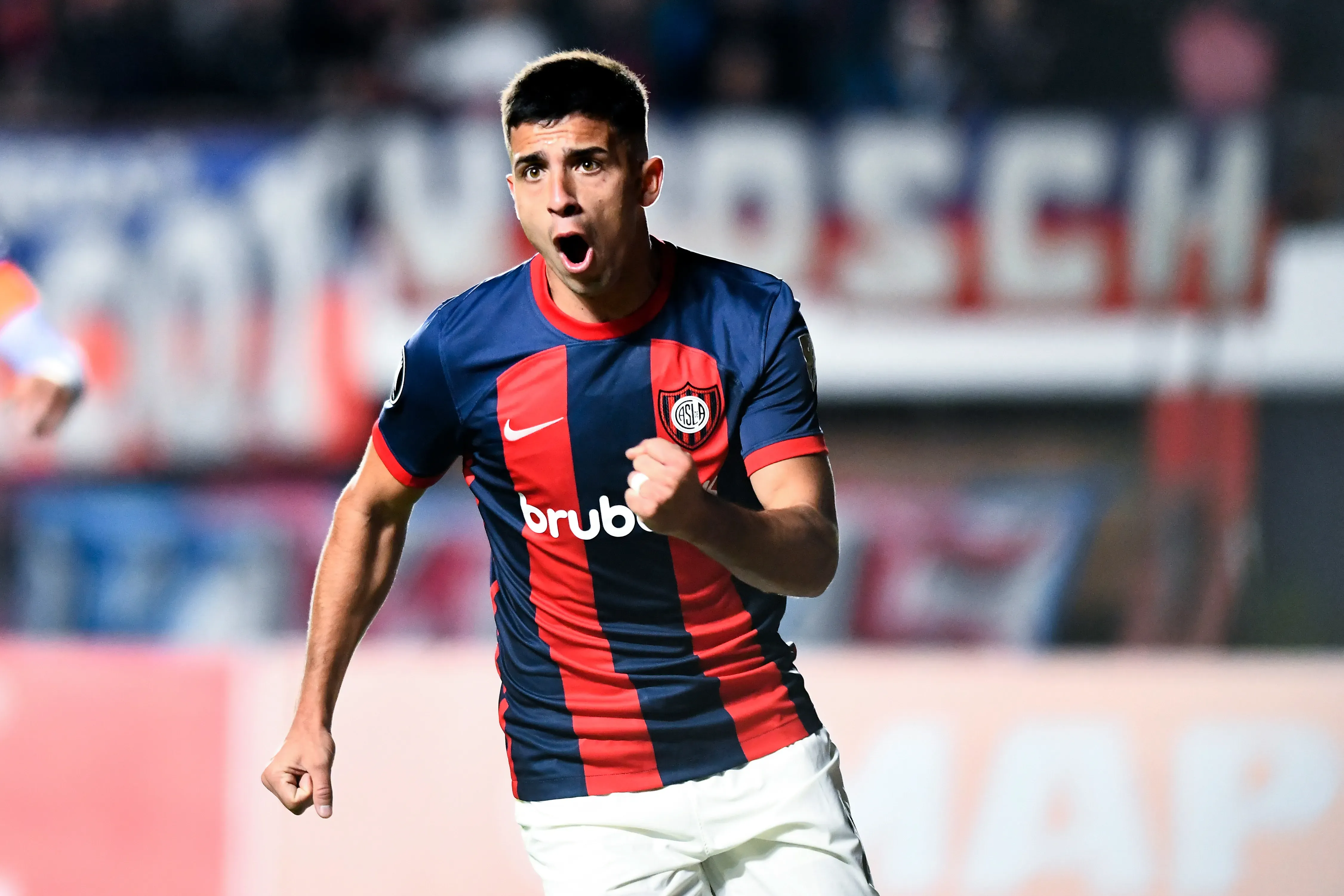 Alexis Cuello, en carpeta de Boca tras caerse lo de Borja. (Getty Images)