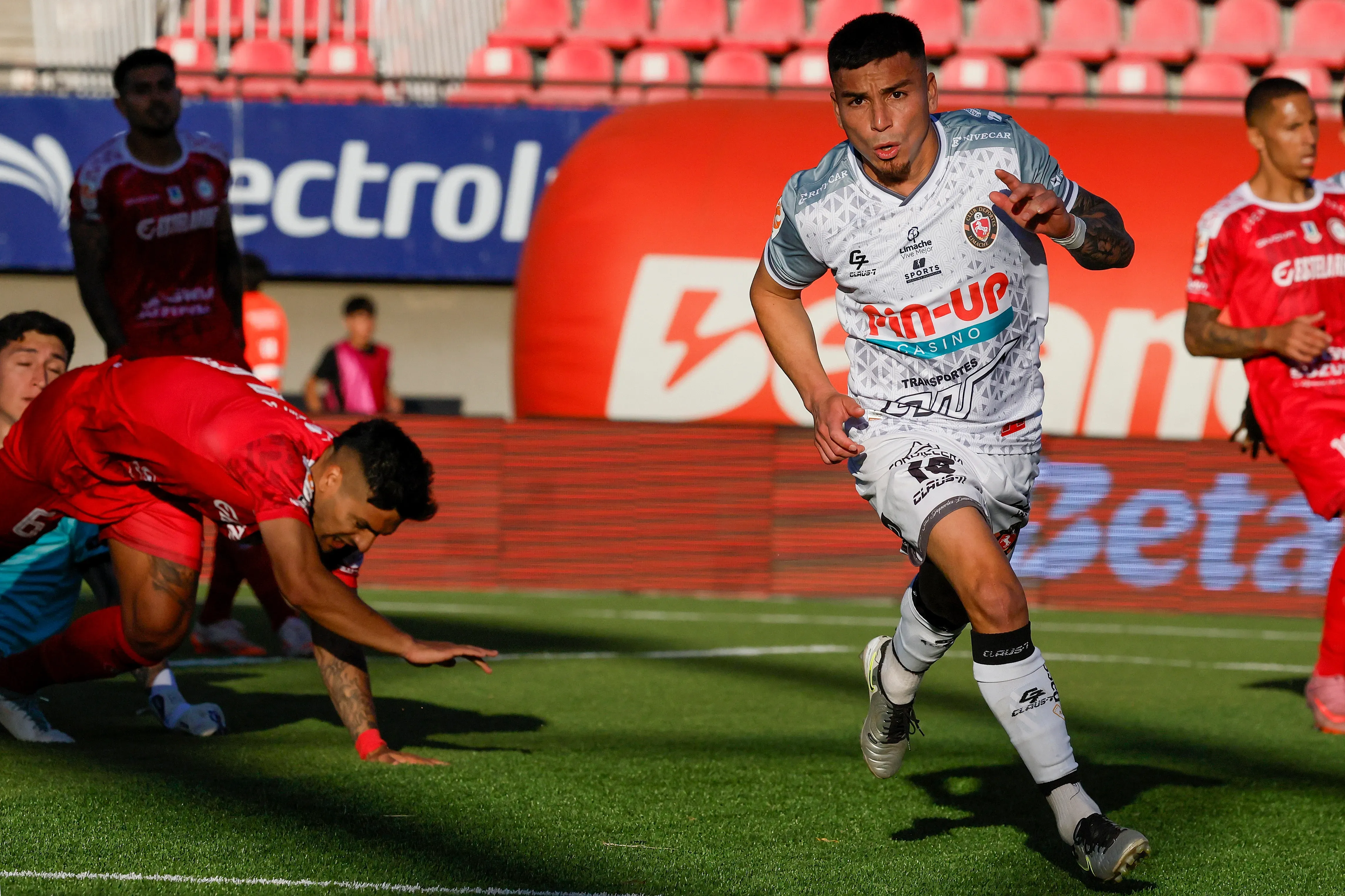 Según varios reportes, el ariete es seguido por el cuadro Popular. 