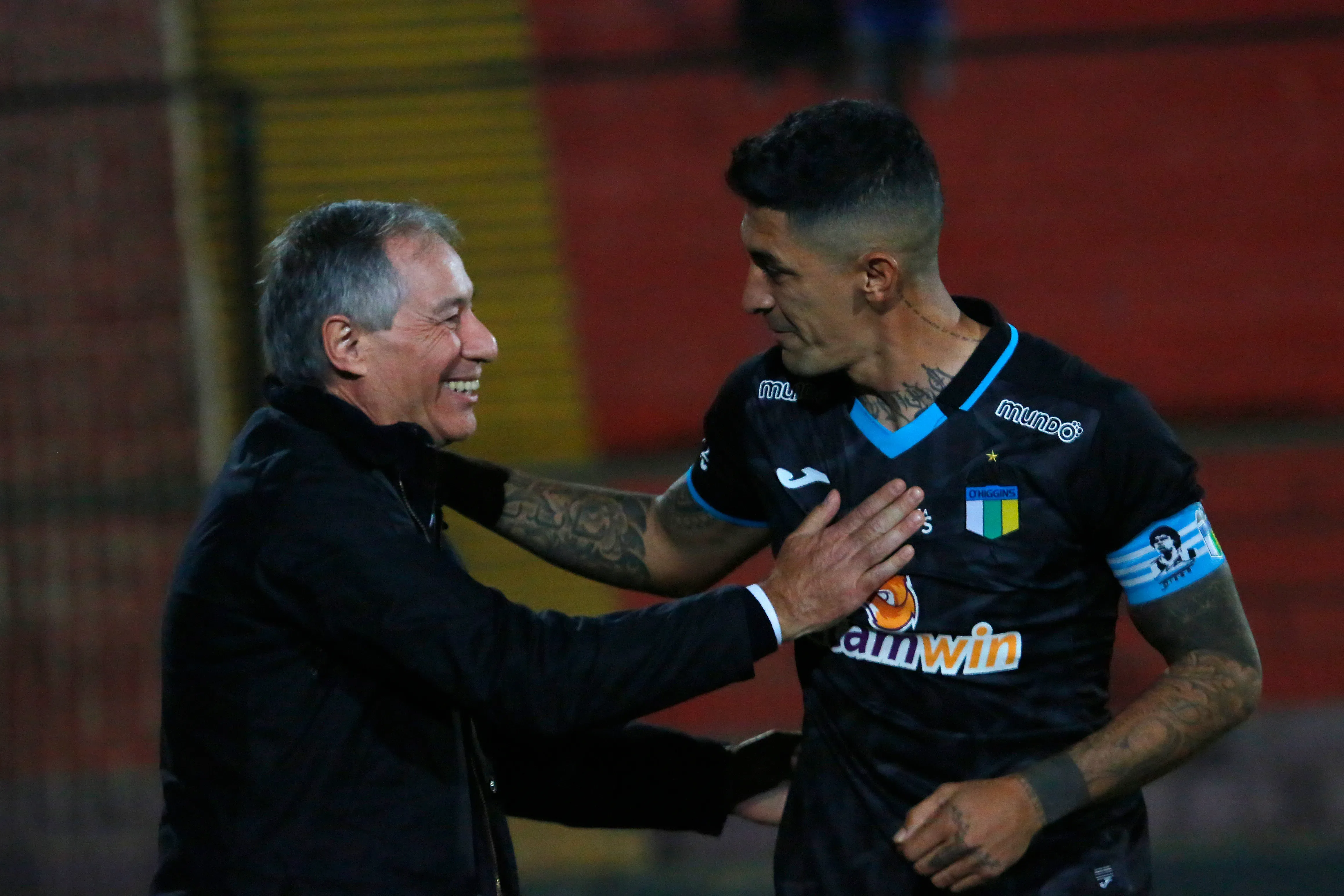 Holan es candidato a la banca celeste /Photosport