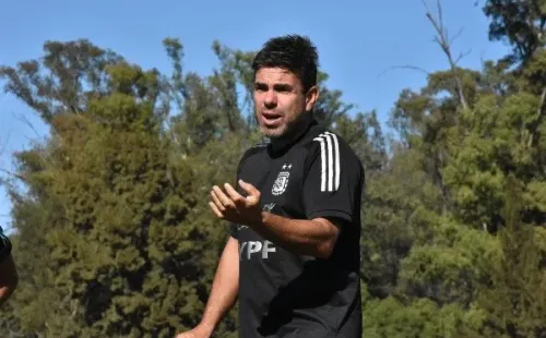 Meloni, DT de la Sub 17. (PRENSA AFA)