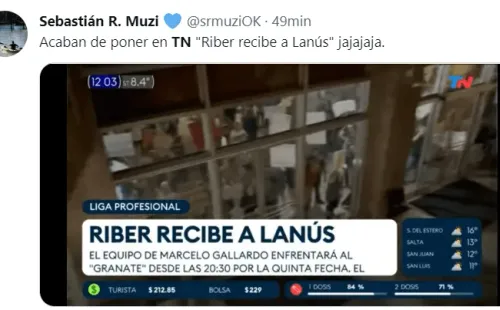 Los hinchas de Boca cargan a los de River por un zócalo de TN.