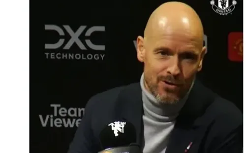 Erik Ten Hag reclamó por la presencia de Lisandro Martínez.