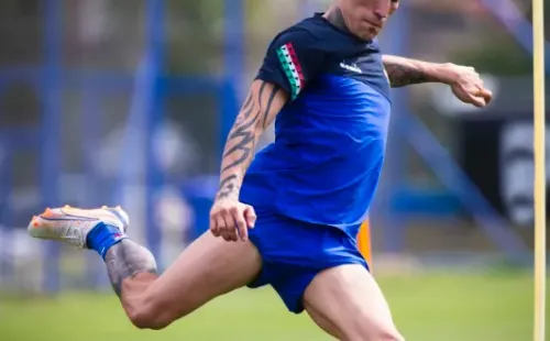 La primera imagen de Centurión en la pretemporada. (Foto: Vélez)