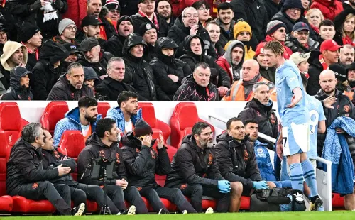 Kevin De Bruyne se molestó por su salida ante Liverpool. (Foto: BR Footbal).