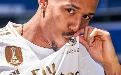 O zagueiro Éder Militão chegou ao Real Madrid após ter sido campeão da Copa América com a Seleção Brasileira, em meados de 2019