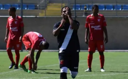 Juninho Vasco — Foto: Carlos Santana / Vasco