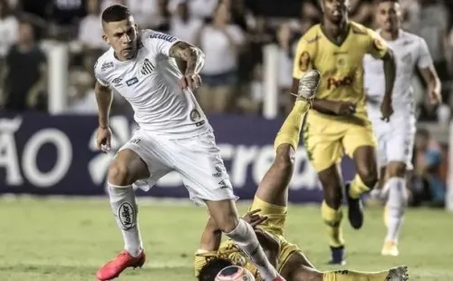 Jobson ganhou confiança desde a chegada de Jesualdo. Foto: Ivan Storti/Santos FC