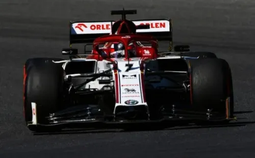 Se largar, Kimi iguala com Rubinho, como os pilotos com mais GP´s disputados. (Foto: Getty Images)