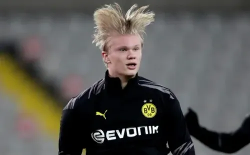 Com apenas 20 anos, Haaland já é uma grande estrela — Foto: Getty Images