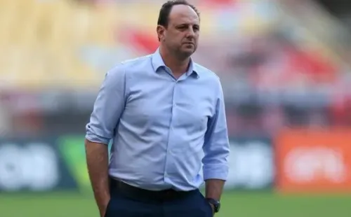 Rogério passa a ser alternativa caso a demissão de Dome aconteça — Foto: Getty Images