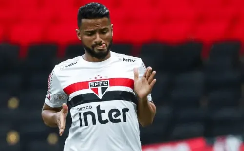 Reinaldo volta pós ficar de fora do jogo da Copa do Brasil. (Foto: Getty Images)