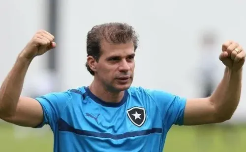Túlio Maravilha desafiou Gabigol. Foto: Divulgação Botafogo