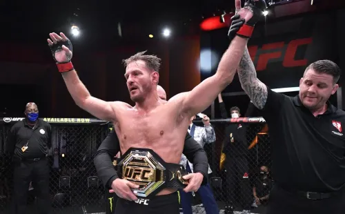 Stipe Miocic defende o cinturão neste sábado (27). Foto: Getty Images)