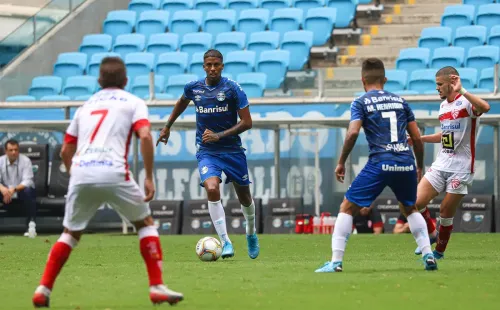 Grêmio em partida contra o São Luiz. Foto: AGIF