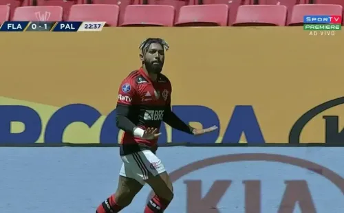 Gabi empatou o jogo. (Foto: Reprodução TV)