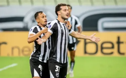 O Ceará disputa a Sul-Americana e o Campeonato Cearense simultaneamente (Foto: Pedro Chaves/AGIF)