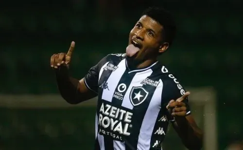Rhuan tem proposta para deixar o Botafogo. Foto: Vitor Silva/ Botafogo