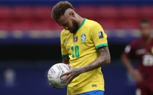 Neymar marcou o segundo gol do Brasil contra a Venezuela (Foto: Getty Images)
