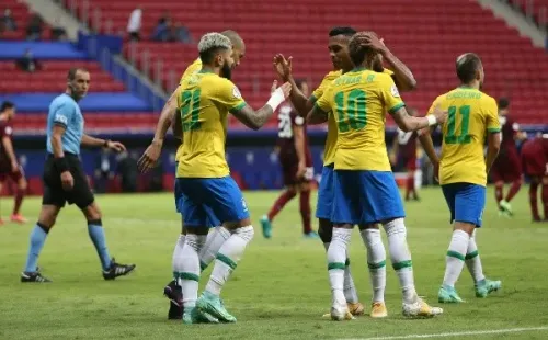 Brasil comemorando gol contra a Venezuela. (Foto: Getty Images)