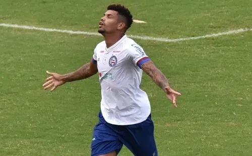 Juninho vem sendo titular absoluto do Bahia de Dado Cavalcanti (Foto: Walmir Cirne/AGIF)