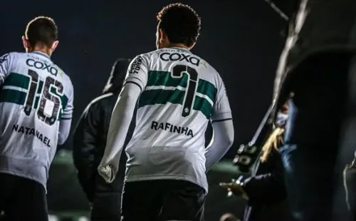 Meia Rafinha será reavaliado pelo DM para a partida do Coxa contra o Guarani (Foto: Divulgação/Coritiba)
