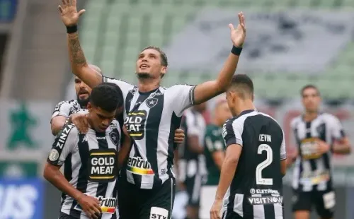 Navarro é sondado por clubes da Europa e Botafogo busca renovação (Foto: Vitor Silva/Botafogo)