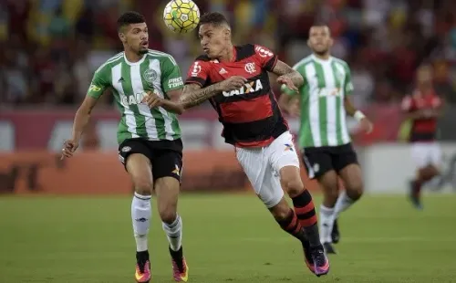 Juninho jogou 90 partidas pelo Coxa antes de rumar ao Palmeiras em 2017 (Foto: Alexandre Loureiro/Getty Images Brazil)