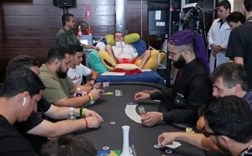 João Paulo Trindada é um exemplo do poker como esporte de inclusão (Foto: Divulgação/BSOP