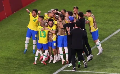 Seleção Brasileira comemora a classificação para as finais do futebol masculino (Getty Images)