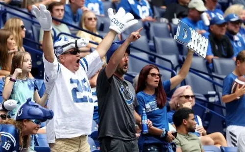 Torcedores do Indianapolis Colts presentes no Lucas Oil Stadium (Getty Images)