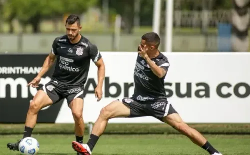 Giuliano será mantido entre os titulares do Corinthians diante do América-MG (Foto: Rodrigo Coca/Ag. Corinthians)