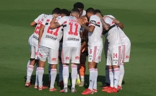 São Paulo em campo. (Foto: Marcello Zambrana/AGIF))