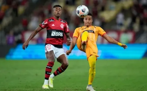 Flamengo x Barcelona no primeiro jogo da semifinal. (Foto: Getty Images)